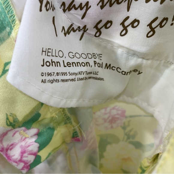 Liverpool Yellow Floral Straight Leg Capri Pants - Picture 12 of 15